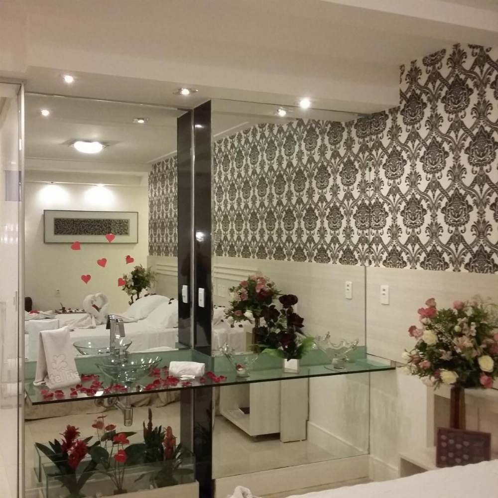 Room image 2